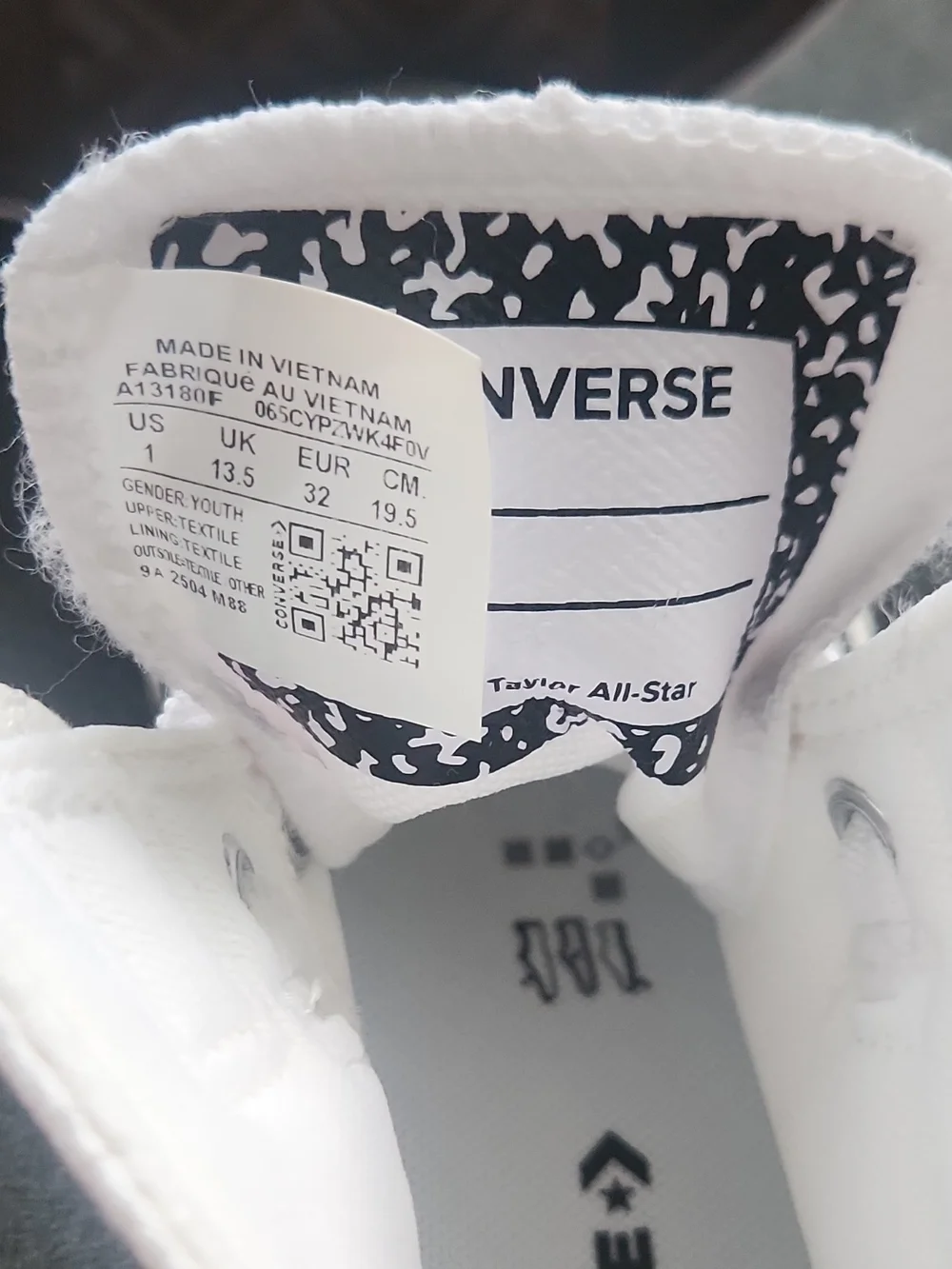 Converse White High-Top Sneakers Sz 1 Kids with Heart And Star Accent